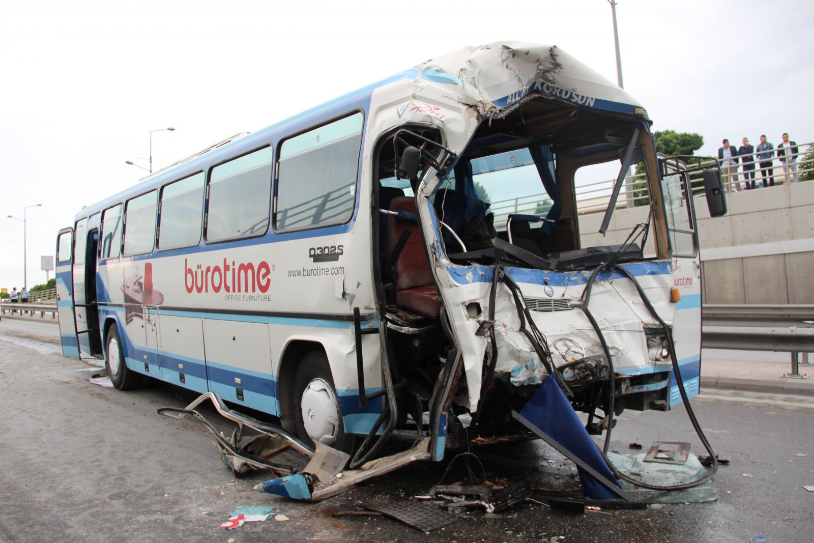 Konya'da zincirleme trafik kazası: 36 yaralı