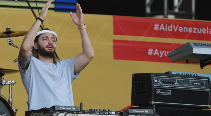 Tartışmalı ’Venezuela Yardım Konseri’ başladı