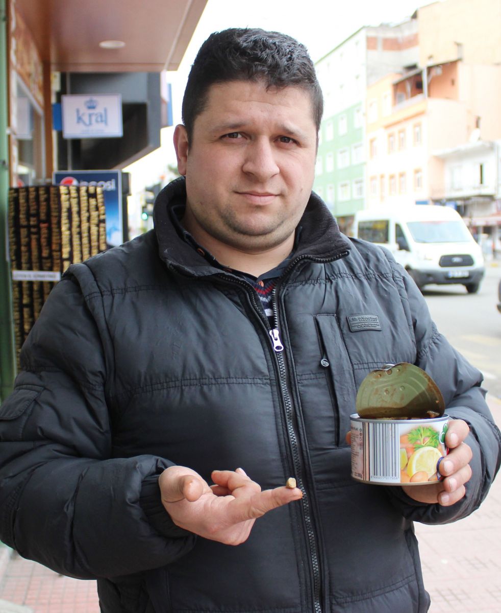 Barbunya konservesinden taş çıktı!