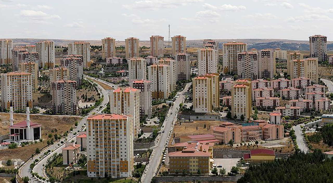 Konut kredisinde yeni dönem! Ev alacaklar dikkat, sınırlama getirildi Konut kredisinde yeni dönem! Ev alacaklar dikkat, sınırlama getirildi