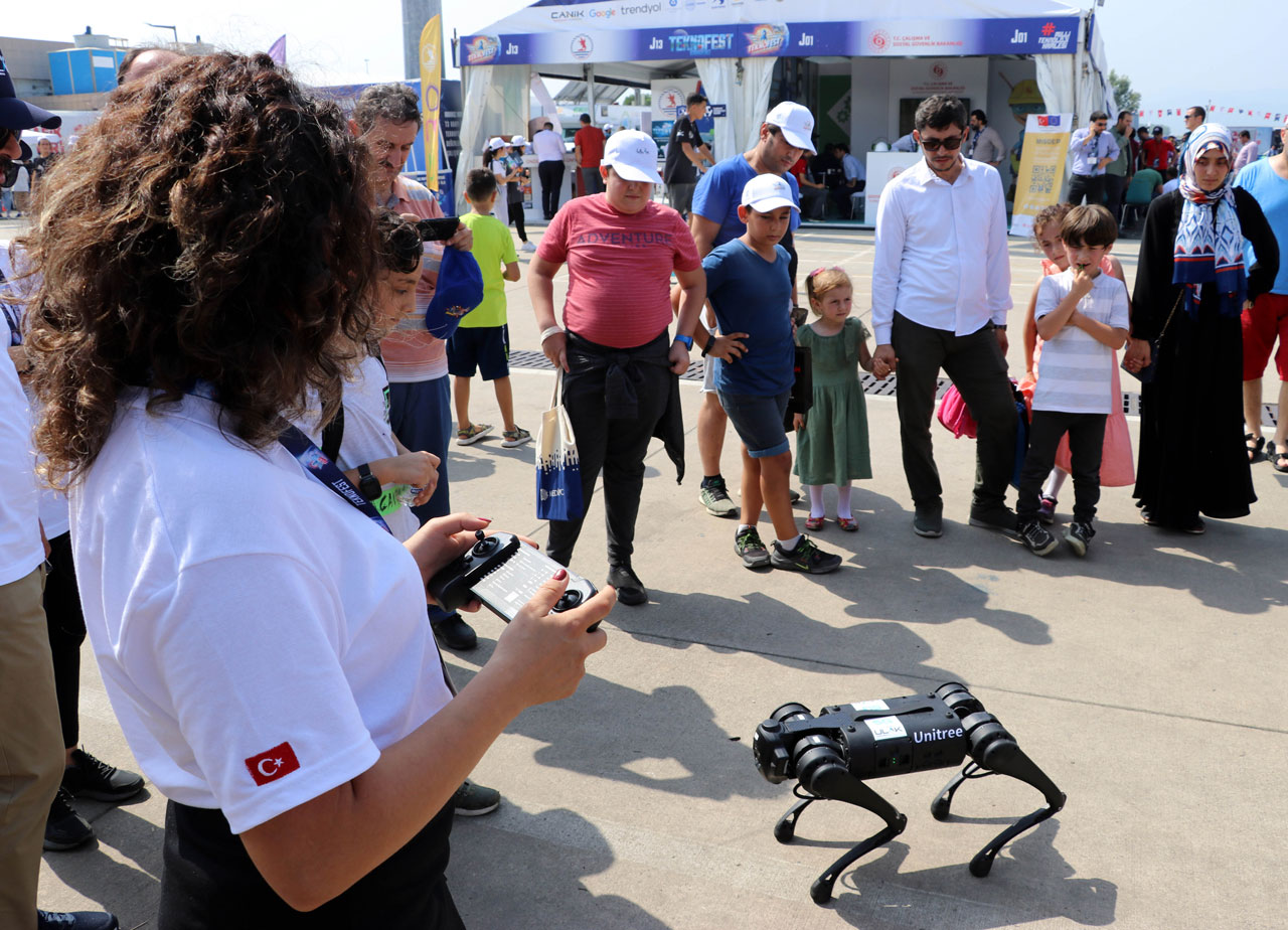 Yüzbinler Teknofest'e aktı