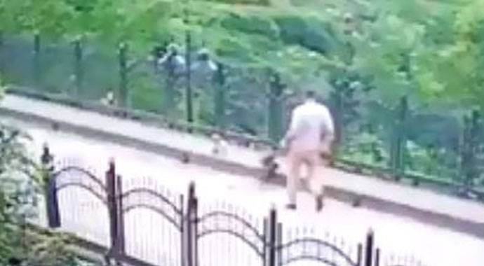 Yavru köpeği faraşa koyup dereye atın işçi konuştu: Pişmanım