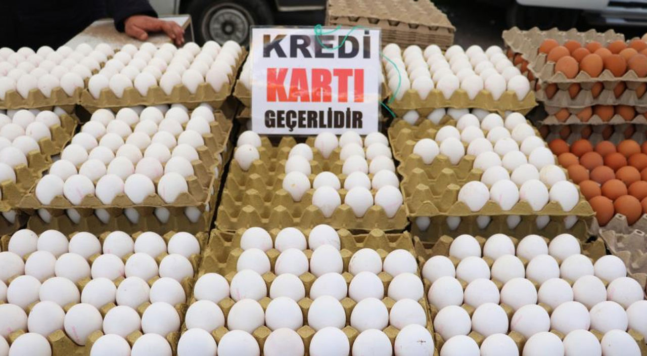Pazarda "kredi kartı" ile alışveriş dönemi Pazarda "kredi kartı" ile alışveriş dönemi