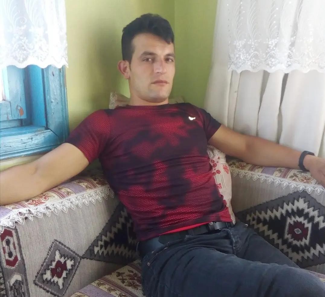 Ev sahibi faturaları ödemeyen kiracısını öldürdü