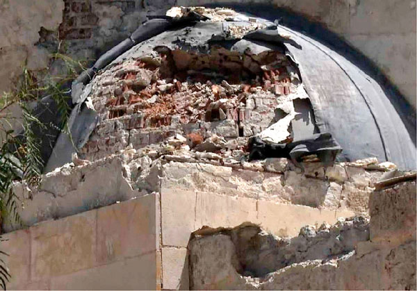 Esad katliamın filmini çekiyor