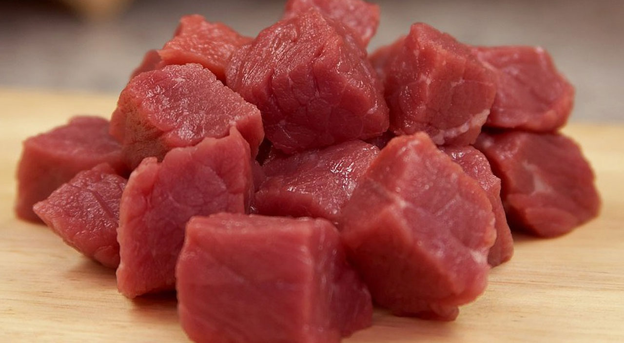 Kurban eti yıkanır mı, nasıl saklanır? Kurban eti kesildikten kaç saat sonra yenmeli? Merak edilen her şey…