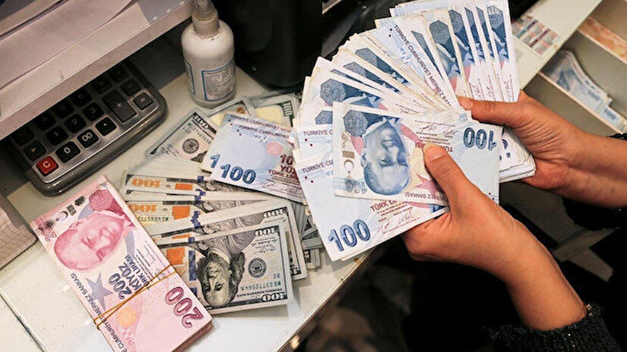 Fed kararı öncesi altında ters rüzgar! İki buçuk ayın en düşük seviyesine geriledi Fed kararı öncesi altında ters rüzgar! İki buçuk ayın en düşük seviyesine geriledi