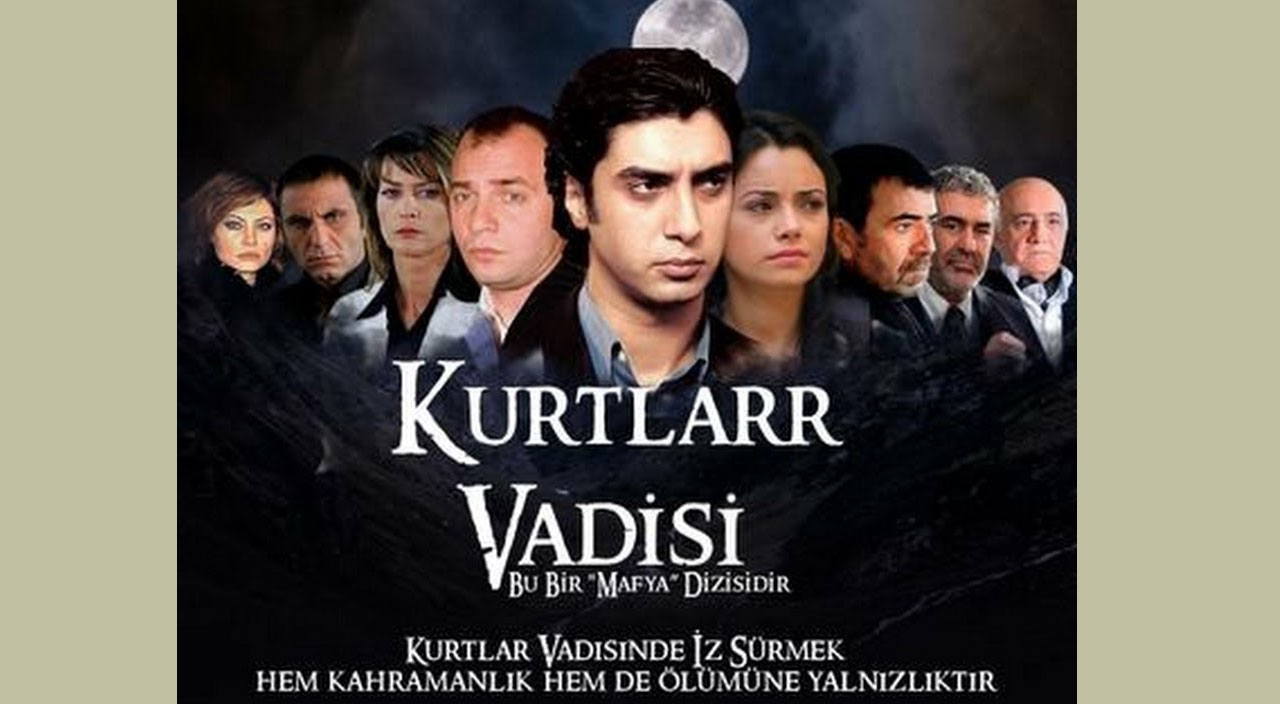 Kurtlar Vadisi 19 yıl sonra yeniden yayınlanınca sosyal medyayı salladı Kurtlar Vadisi 19 yıl sonra yeniden yayınlanınca sosyal medyayı salladı