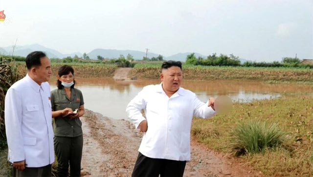 Kuzey Kore lideri Kim'den 5 yıl sonra ilk kez bir sel bölgesine ziyaret