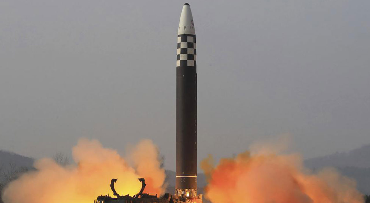 Kuzey Kore'den nükleer mesaj: Ateşe körükle gitmeyin