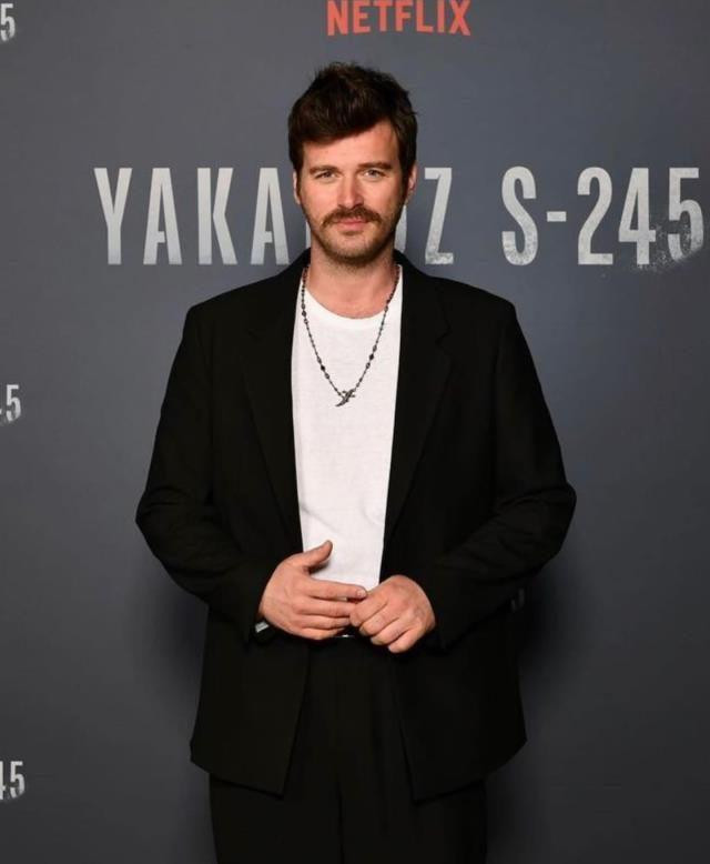 Yeni baba olan Kıvanç Tatlıtuğ imaj değiştirdi Yeni baba olan Kıvanç Tatlıtuğ imaj değiştirdi