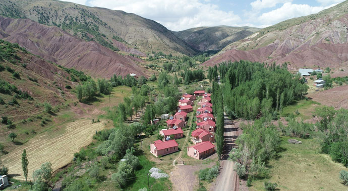 Köylerini yeniden inşa ettiler