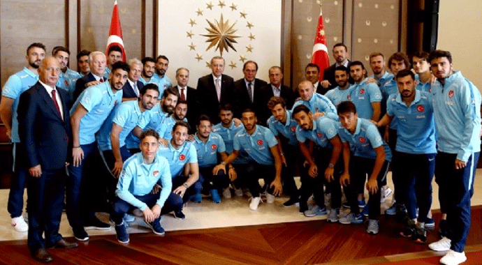 Cumhurbaşkanına verilen formadaki numaranın sırrı