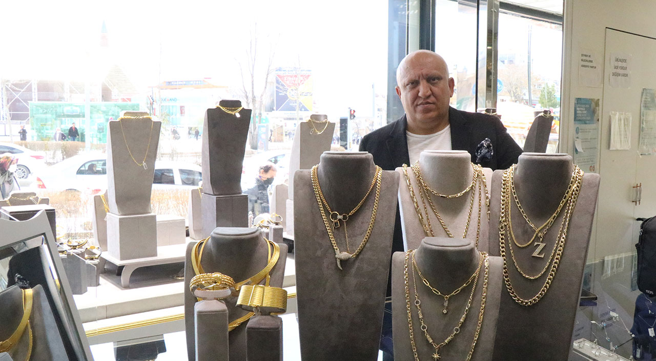 'Altın fiyatları artacak' diyen kuyumcudan yeni tahmin: Bu tarihlere dikkat!