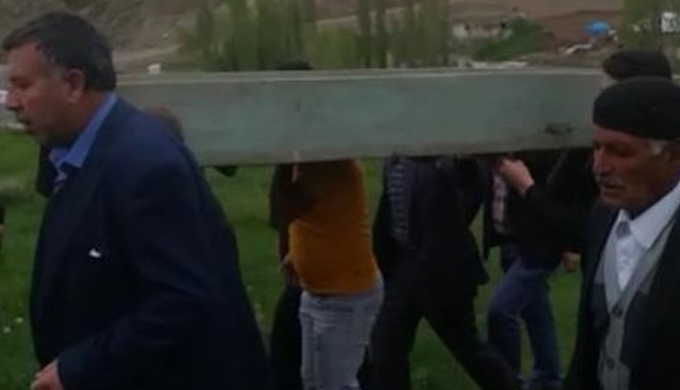 Küçük Nurcan gözyaşları arasında toprağa verildi
