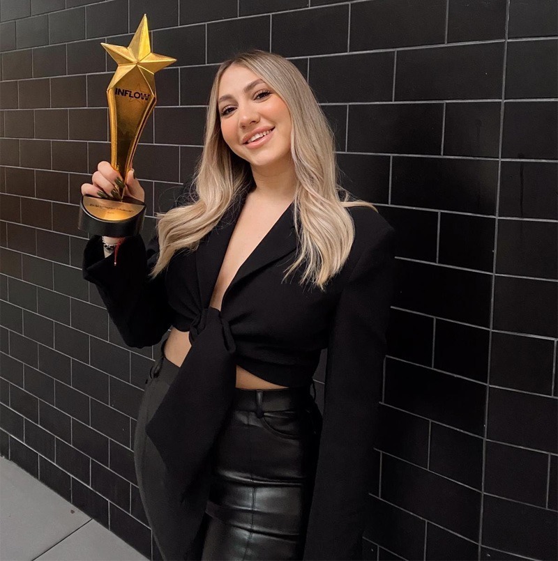 Damla Altun en iyi Instagrammer Influencer seçildi