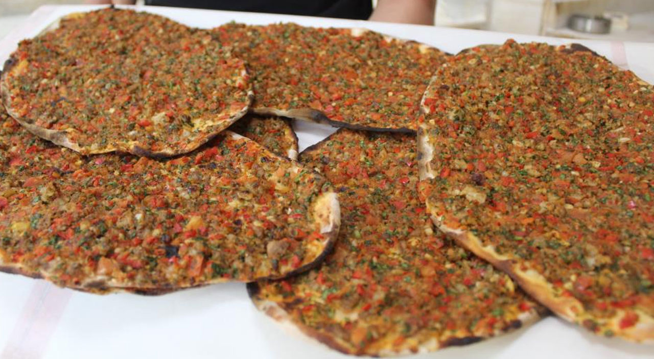 Bodrum’da 1 lahmacun fiyatına Gaziantep’te 20 lahmacun yeniliyor