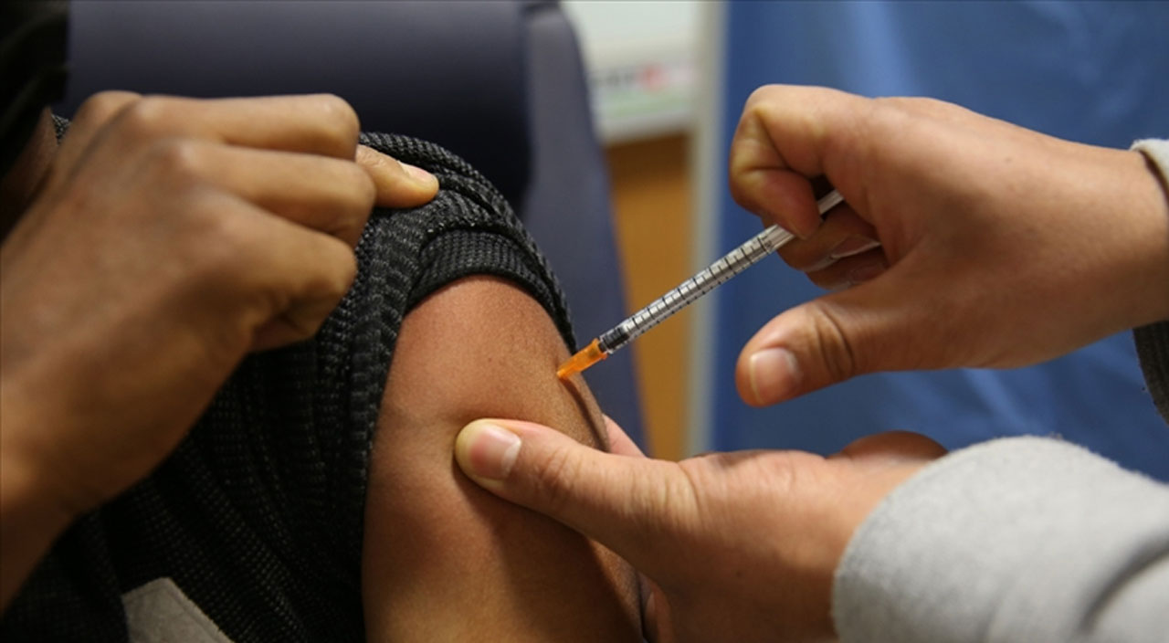 Güney Afrika’dan aşı etkinliği çalışması: Pfizer/BioNTech aşısı Omicron’a karşı yüzde 22,5 etkili