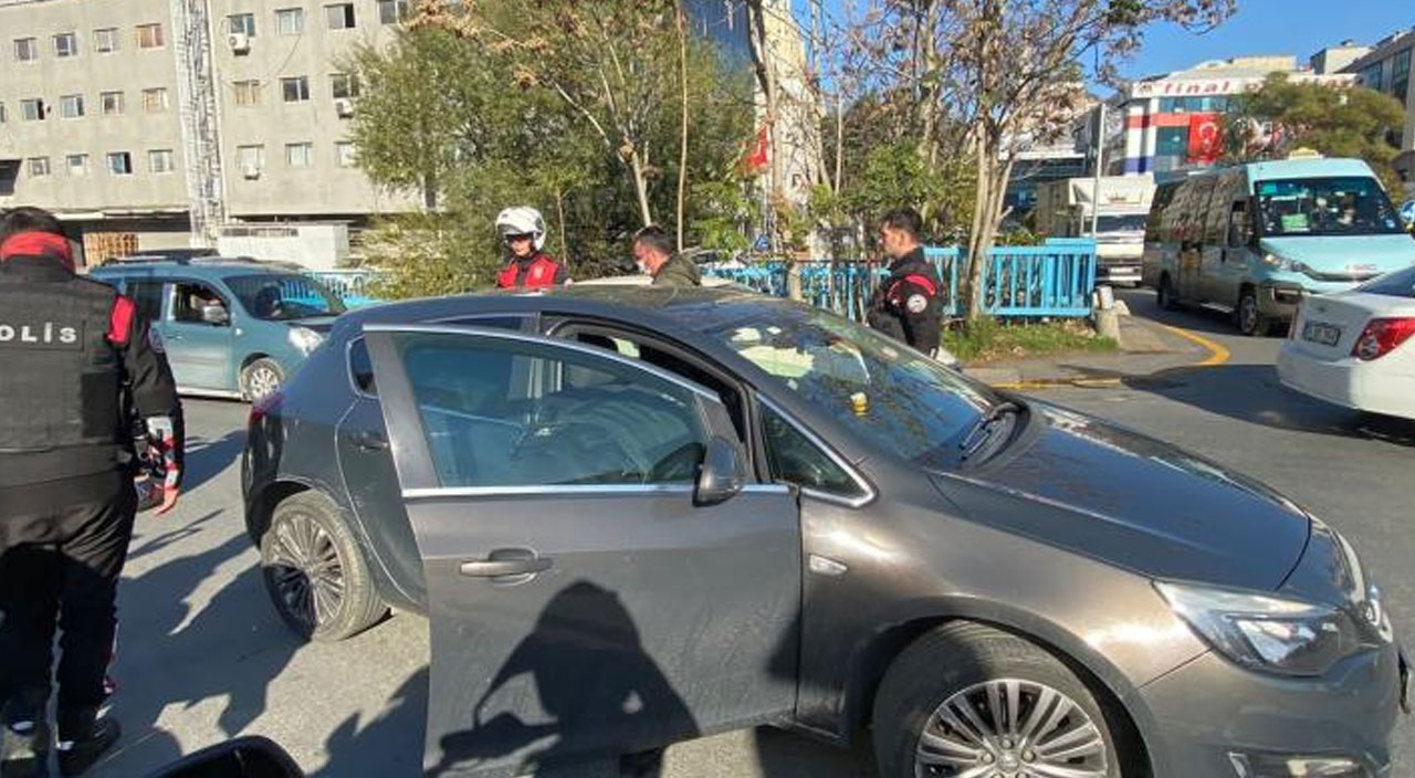 17 ayrı suçtan aranan şahıs korsan takside yakalandı