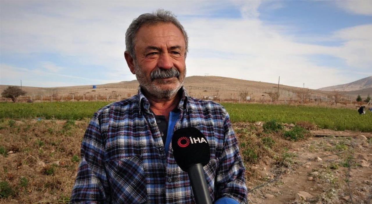 Marketteki fiyatlara kızdı: 7 tonluk sebzeyi ücretsiz dağıttı