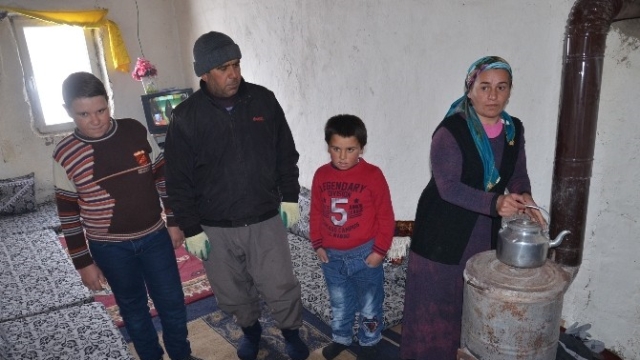 Mehmetçik yine gönülleri fethetti!