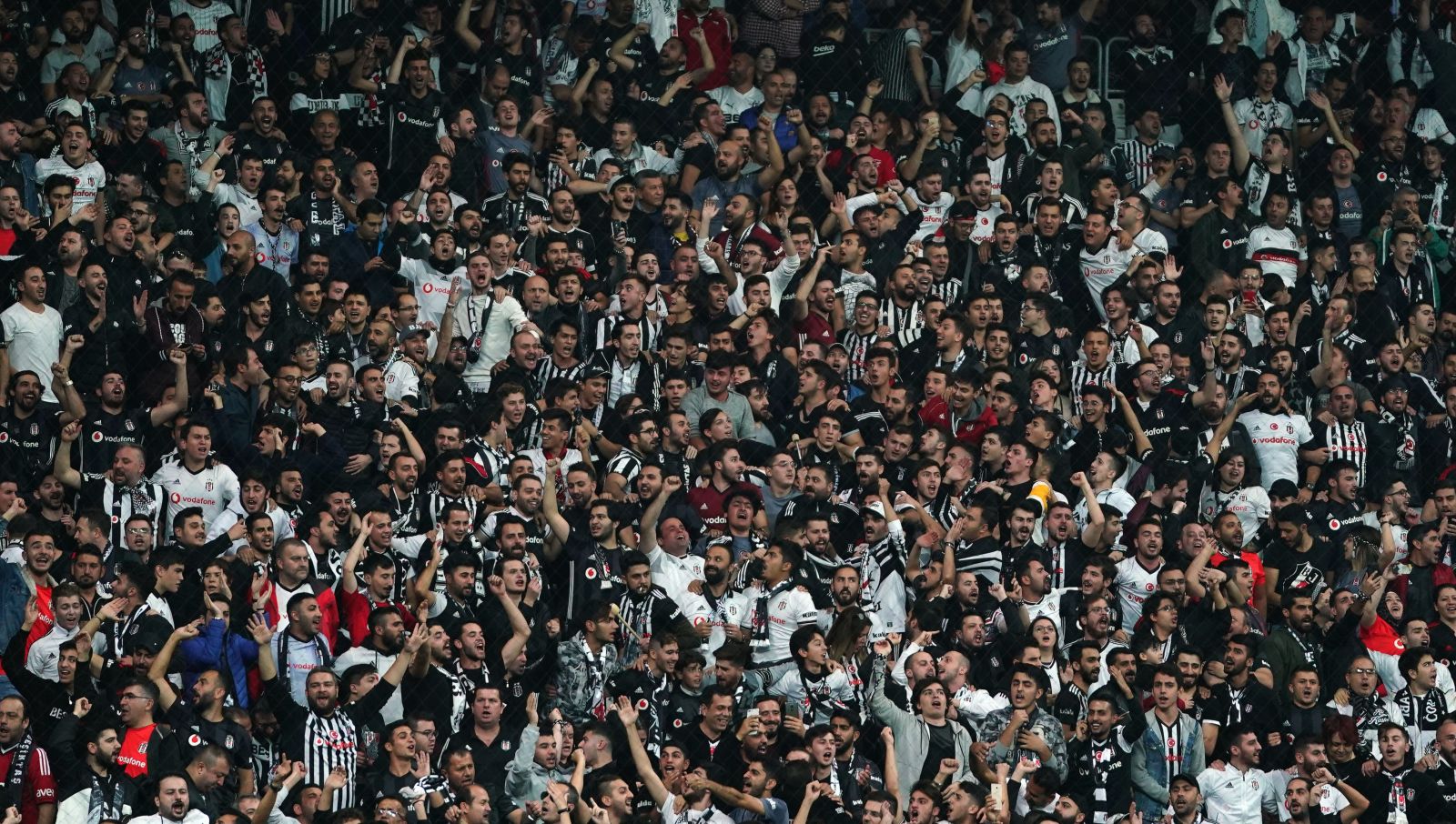 Beşiktaş Galatasaray'ı 1-0 mağlup etti