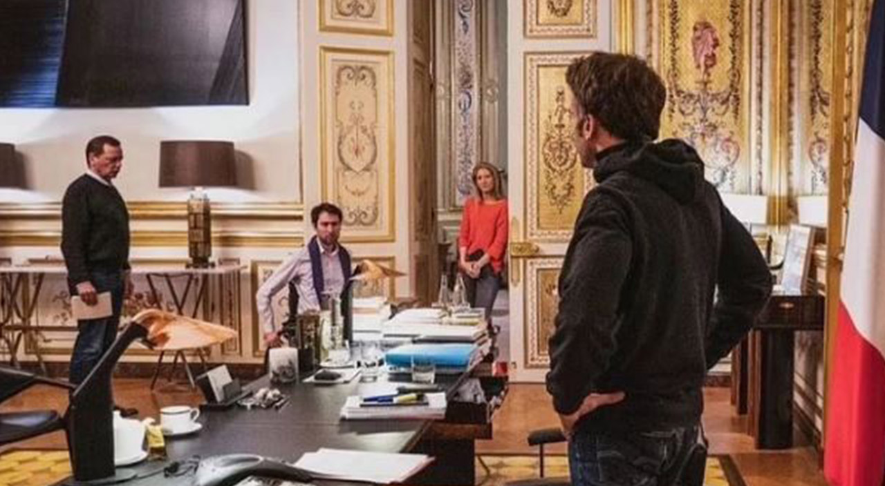 Macron’un havacı kıyafetli fotoğrafları 