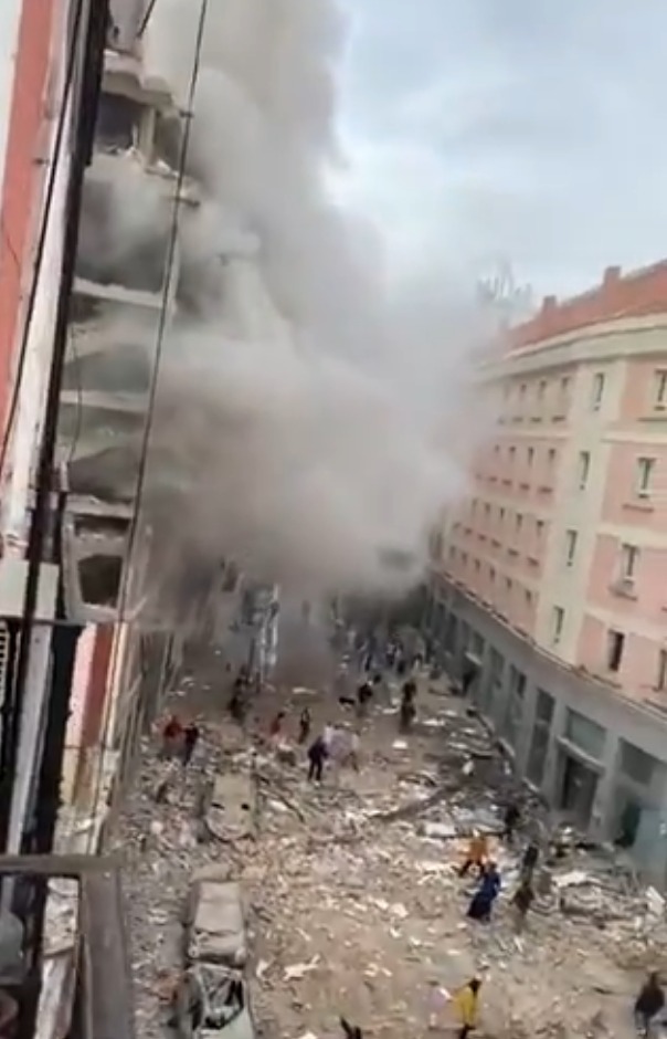 Madrid'de bir binada şiddetli patlama meydana geldi