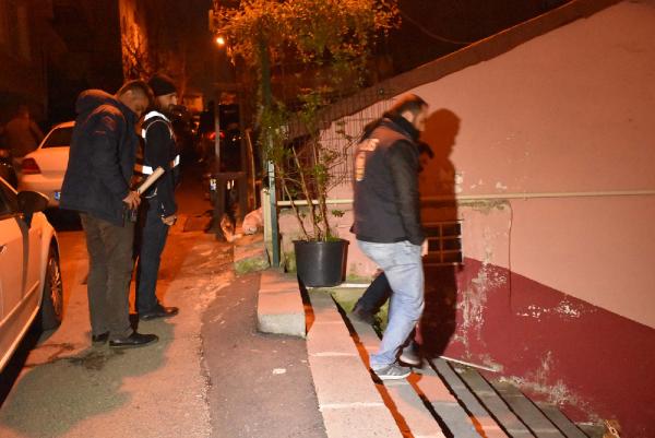 Mali şubeden 20'den fazla ilde operasyon: Gözaltılar var Mali şubeden 20'den fazla ilde operasyon: Gözaltılar var