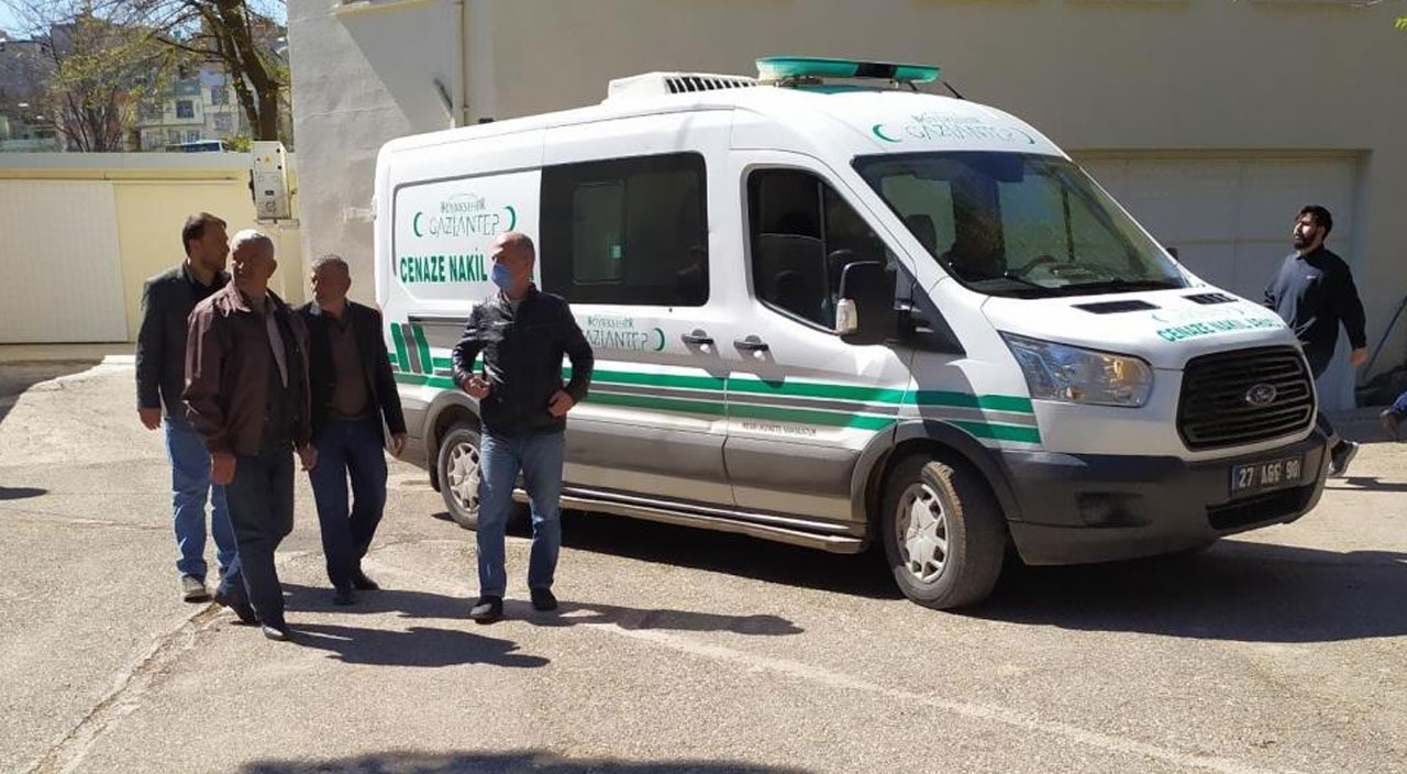 Gaziantep’te ehliyetsiz sürücü dehşet saçtı! 1 ölü, 1 yaralı