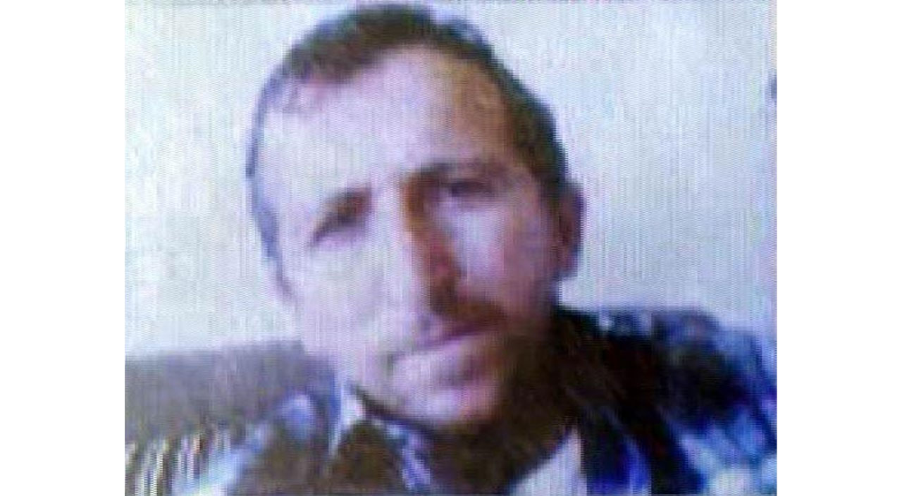 Ağabeyini öldürdükten sonra katilin bulunması için yardım istedi: Pişkin kardeşe müebbet Ağabeyini öldürdükten sonra katilin bulunması için yardım istedi: Pişkin kardeşe müebbet