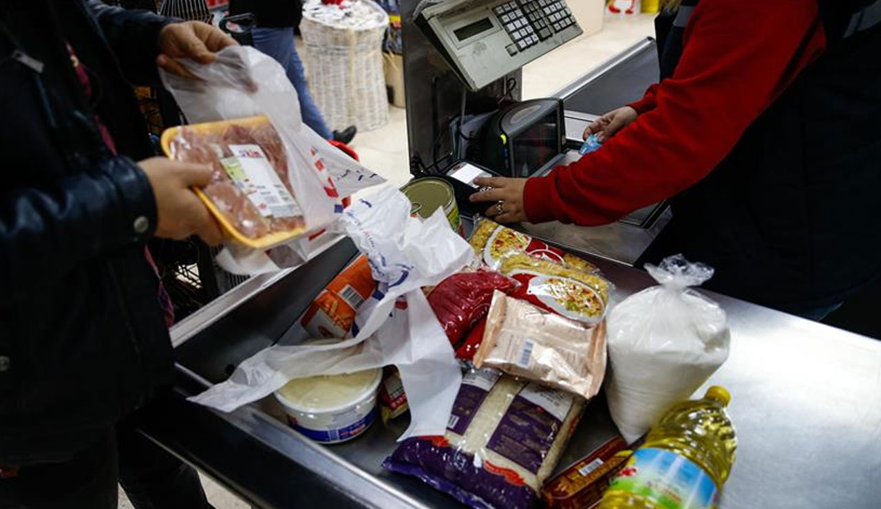 Haydi fiyatları indirin! Roket hızında çıktı, paraşüt gibi düşmesin