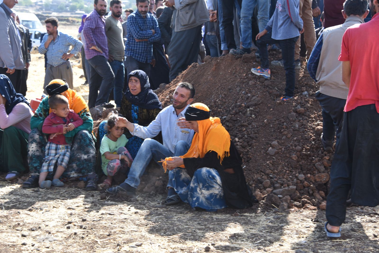 Ceylanpınar’da şehit olan 11 yaşındaki Mazlum toprağa verildi