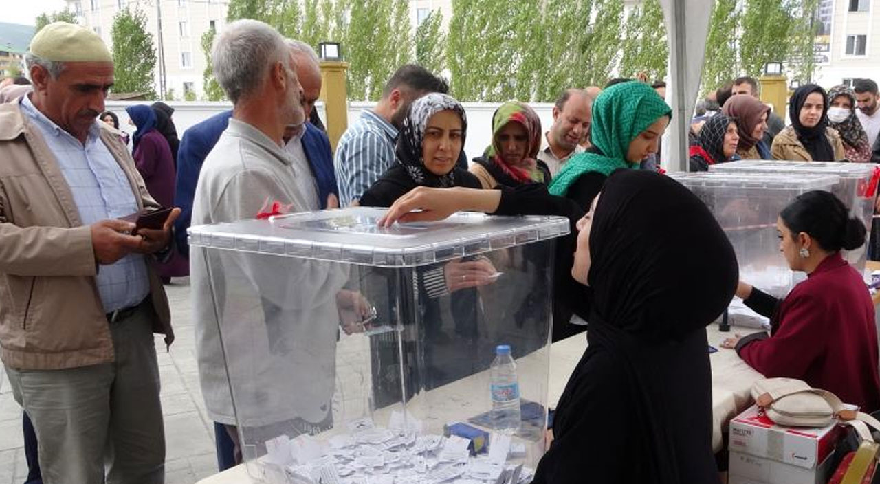 Çekilişle bedava ev dağıttı: 23 bin 700 kişi başvurdu