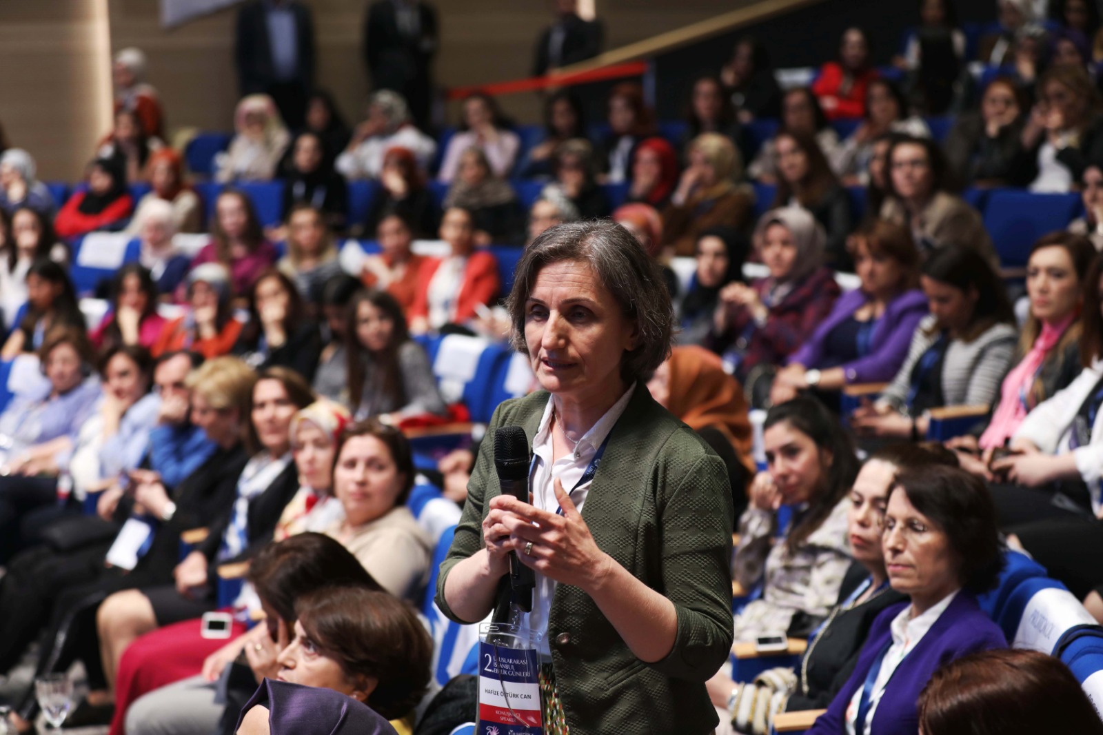 Aydın: Ebeliğin sağlık sistemindeki yeri yeniden tanımlanmalı Aydın: Ebeliğin sağlık sistemindeki yeri yeniden tanımlanmalı
