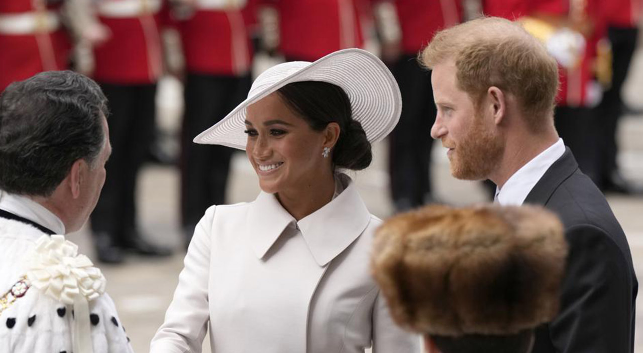 Prens Harry’nin hayal kırıklığı: Aradığını bulamadı, İngiltere’den erken ayrıldı Prens Harry’nin hayal kırıklığı: Aradığını bulamadı, İngiltere’den erken ayrıldı