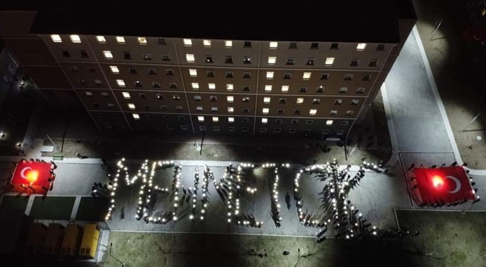 KYK'da kalan öğrencilerden Mehmetçik'e destek!