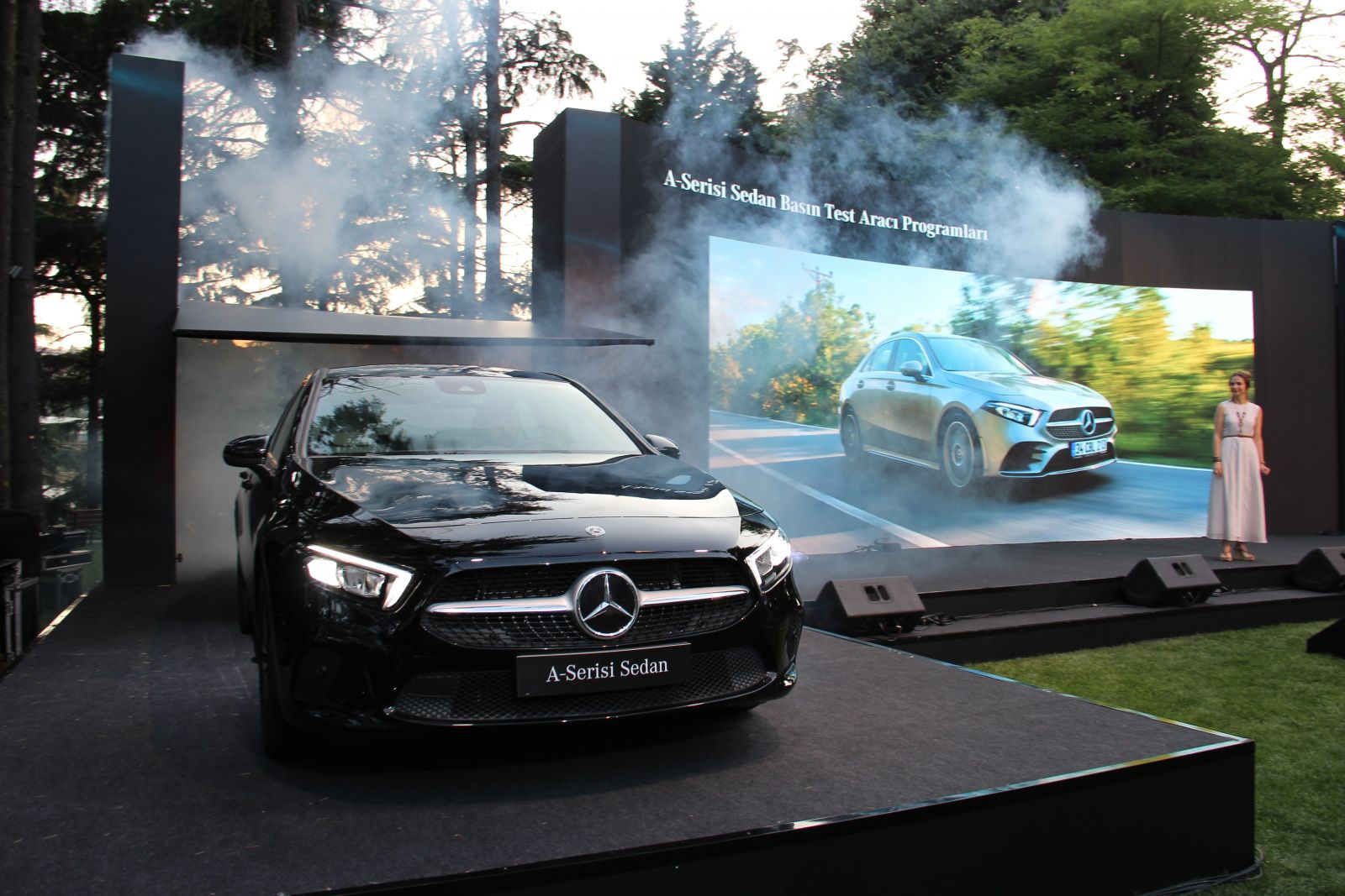 Yeni Mercedes-Benz A-Serisi Sedan Türkiye'de