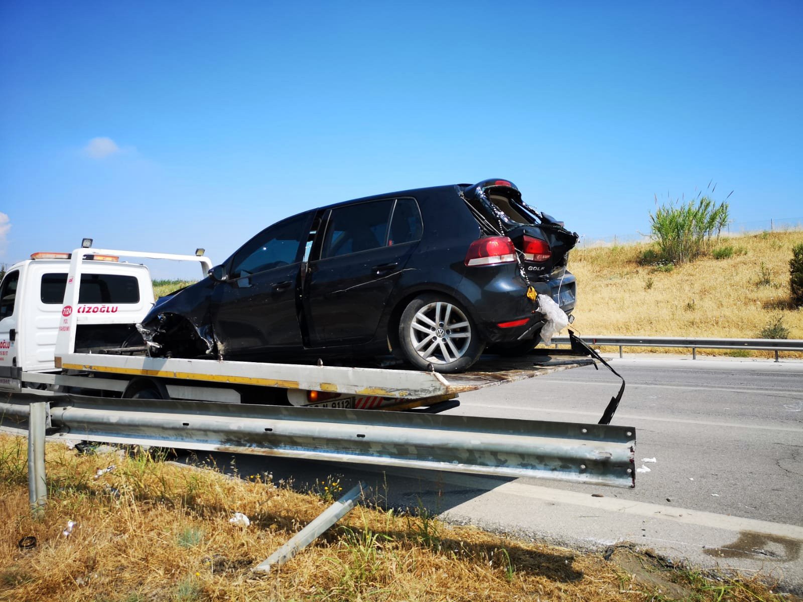 Mersin'de izinli askerler kaza yaptı: 2 ölü, 1 yaralı