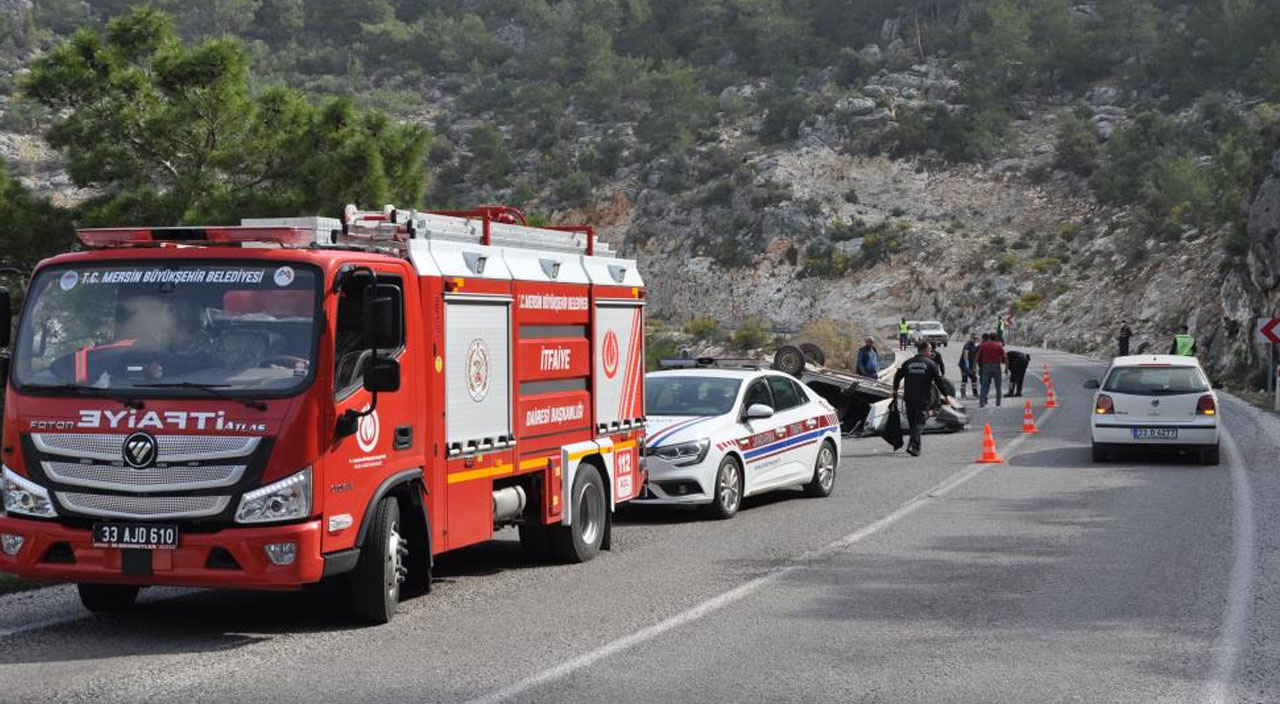 Mersin'de feci kaza! Otomobil takla attı: 1 ölü, 3 yaralı