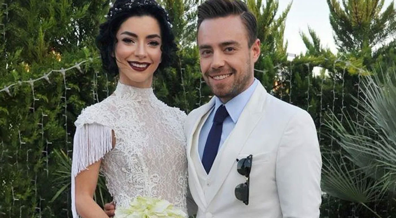 Eski eşler birbirine girdi! Zehir zemberek sözler: “Bu kaçıncı şov koçum”