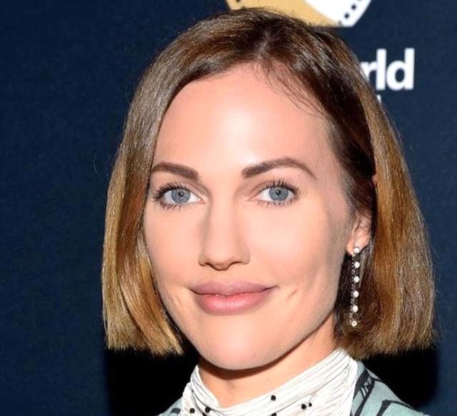 Meryem Uzerli'nin son hali eleştiri yağmuruna tutuldu Meryem Uzerli'nin son hali eleştiri yağmuruna tutuldu