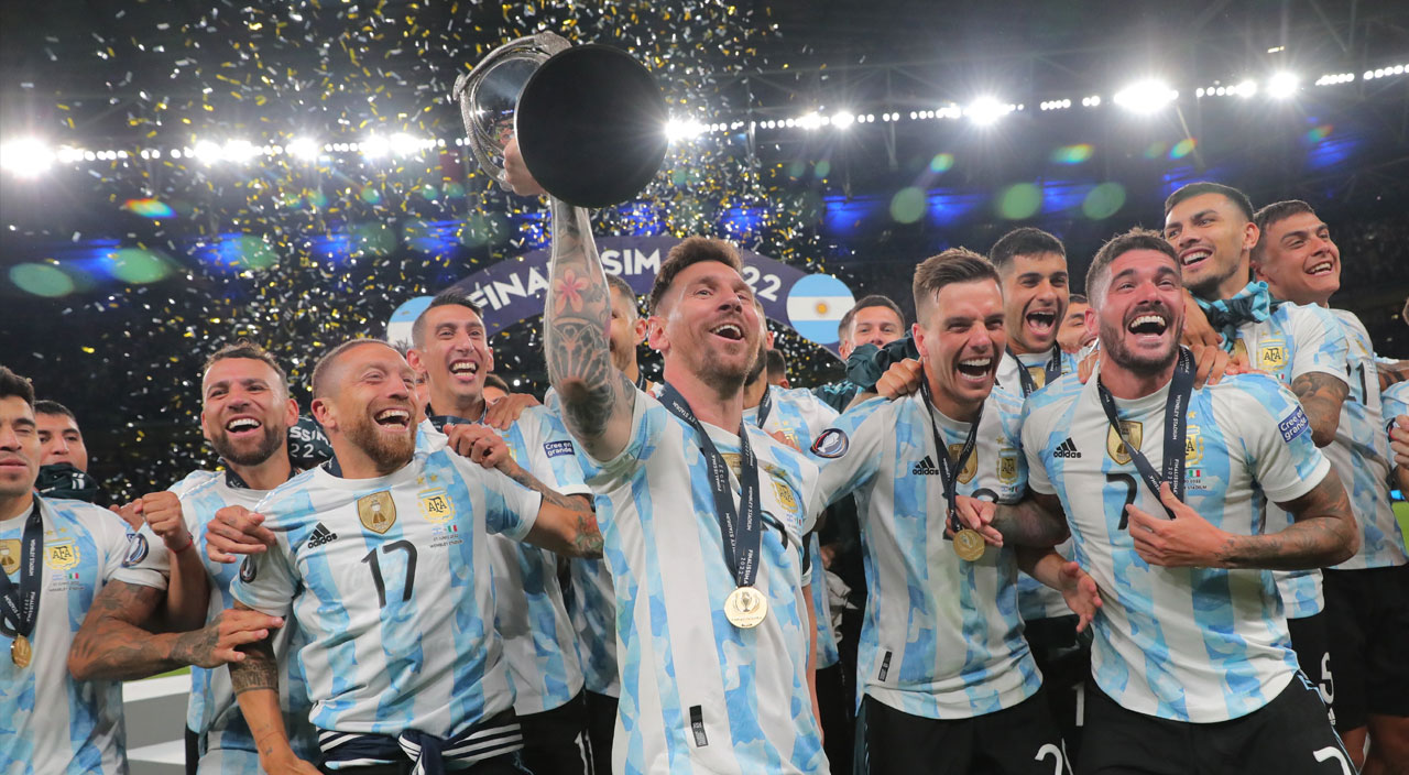 Lionel Messi Finalissima 2022'de şov yaptı, Arjantin İtalya'yı dağıttı