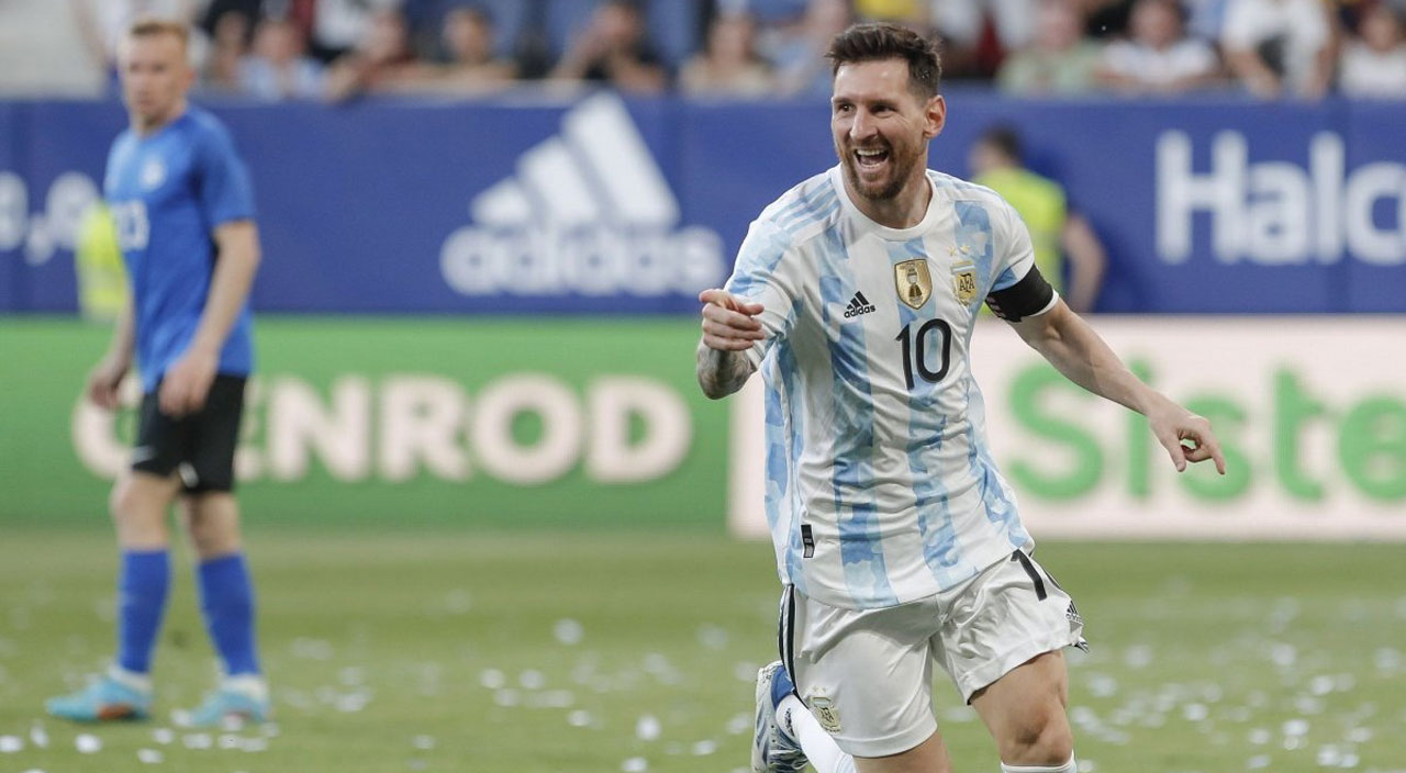 Messi'de 1 maçta 5 gol! 81 yıllık rekoru yakaladı... Arjantin - Estonya ÖZET