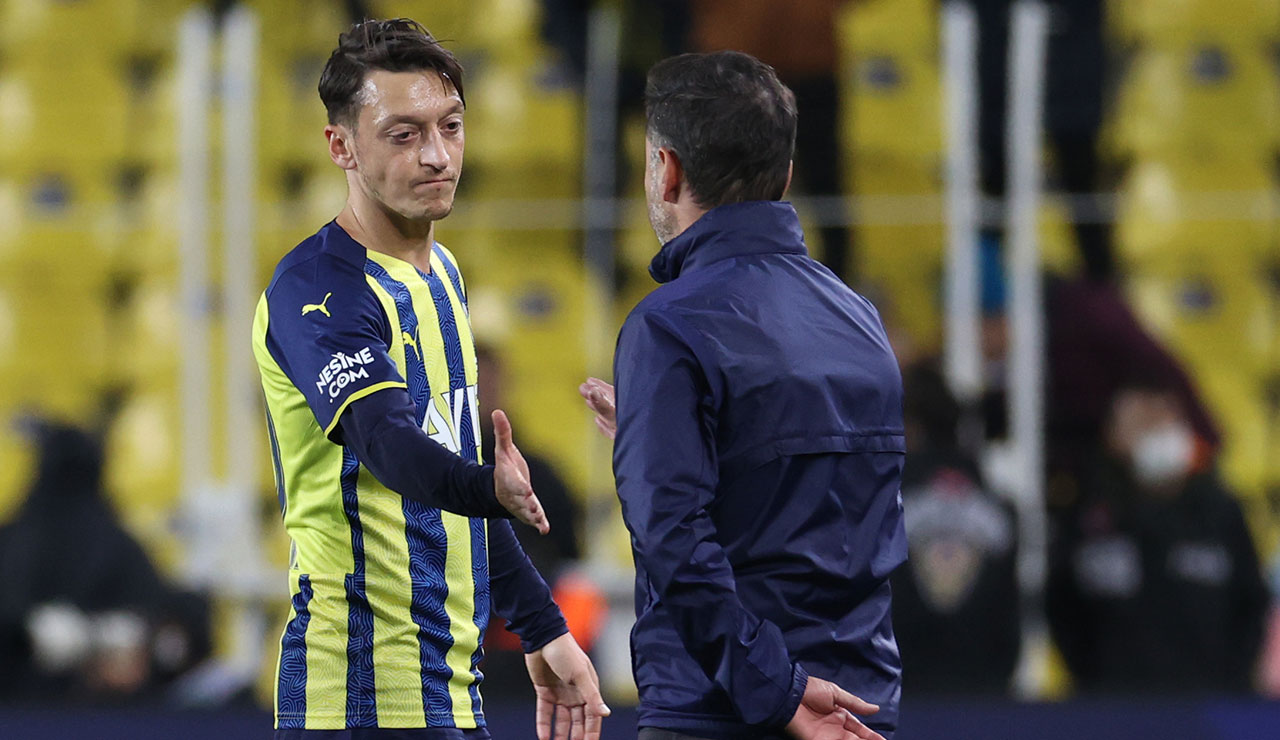 Rıdvan Dilmen'den Mesut Özil yorumu: Fenerbahçe'de oynatmam