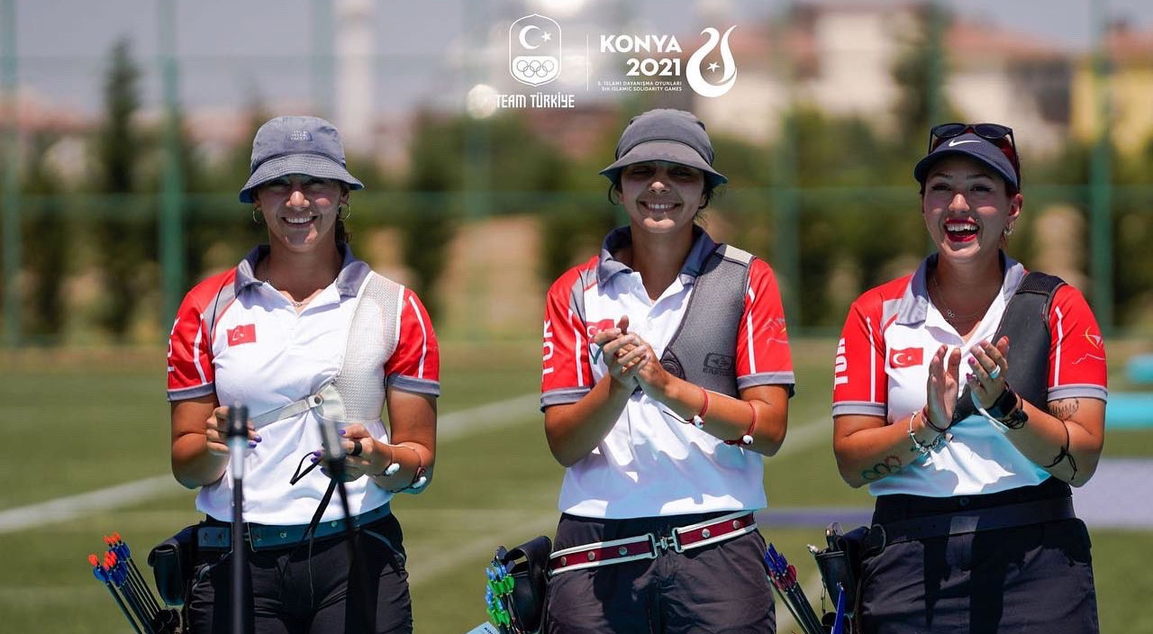 5. İslami Dayanışma Oyunları'nda da 12'den vurduk! Mete Gazoz, Samet Ak ve Abdullah Yıldırmış'tan altın madalya