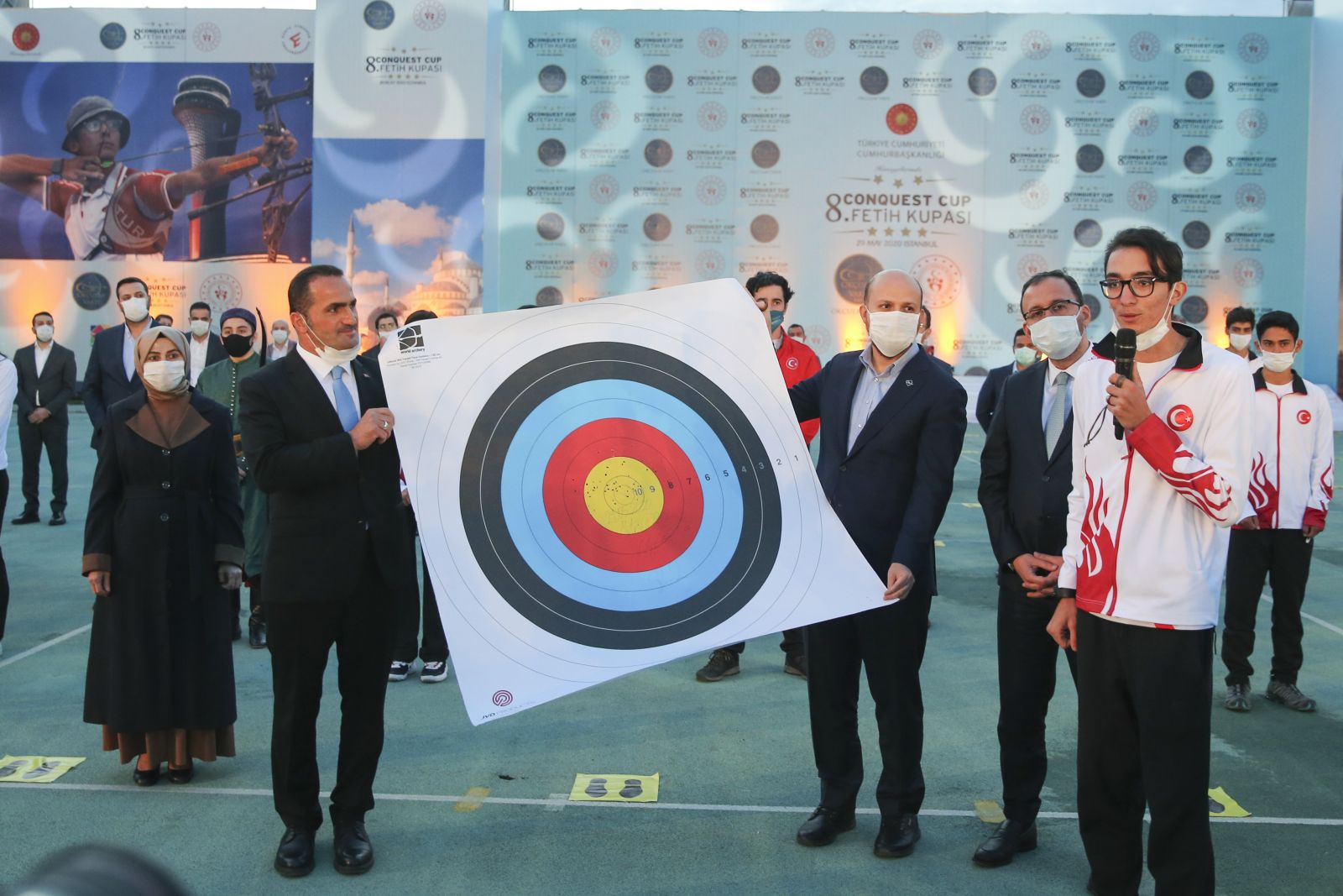 Mete Gazoz'dan Türkiye rekoru