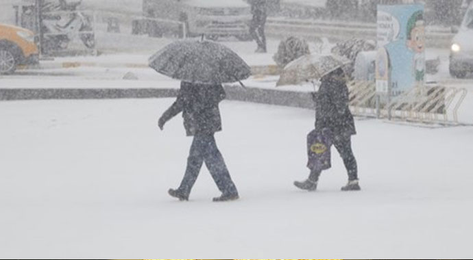 Meteoroloji'den İstanbul için kar yağışı uyarısı, saat verdi...