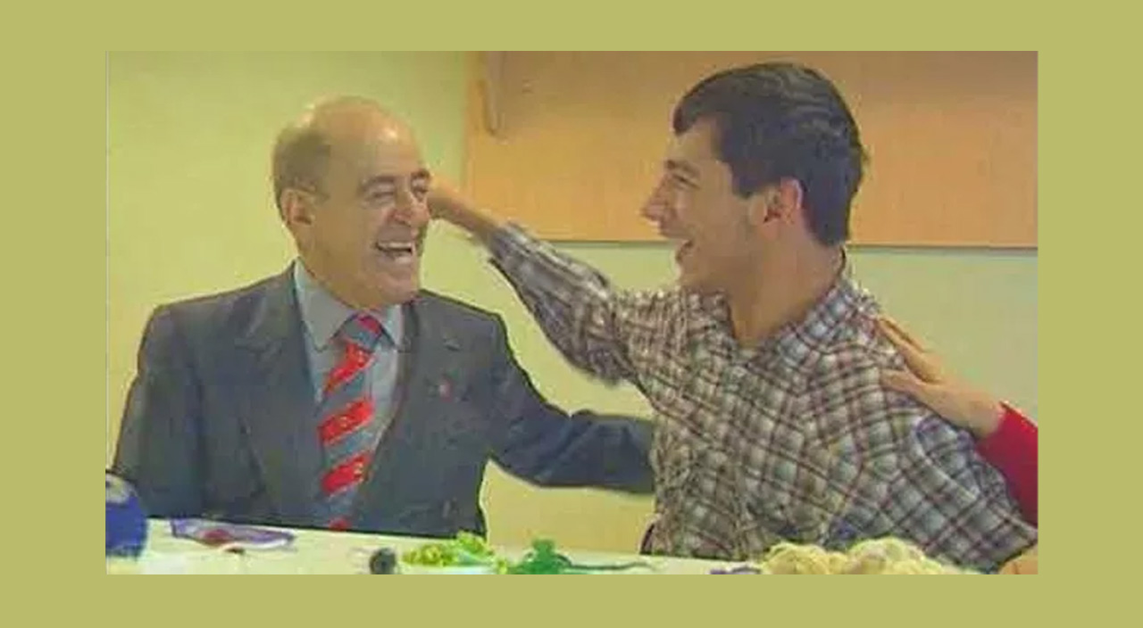 Gözleri dolu dolu anlatmıştı… Sakıp Sabancı’nın ‘yüreğimdeki ateş’ dediği oğlu Metin yıllar sonra ortaya çıktı Gözleri dolu dolu anlatmıştı… Sakıp Sabancı’nın ‘yüreğimdeki ateş’ dediği oğlu Metin yıllar sonra ortaya çıktı