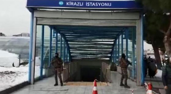 Metro istasyonunda Reina katliamcısı alarmı